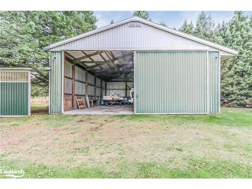 449 Mertz Corner Rd, Tiny, ON - Outdoor