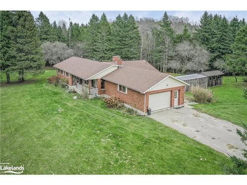 449 Mertz Corner Rd, Tiny, ON - Outdoor