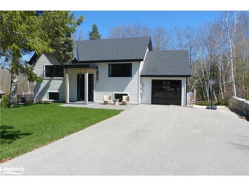 31 Slalom Gate Road, Collingwood, ON - Outdoor With Facade