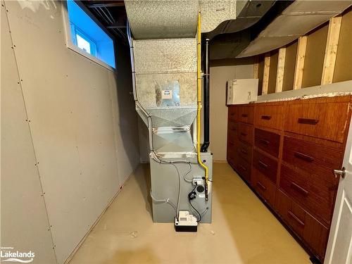 260 Isaac Street, Gravenhurst, ON - Indoor Photo Showing Basement