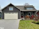 10 Woodstream Drive, Huntsville, ON  - Outdoor With Facade 