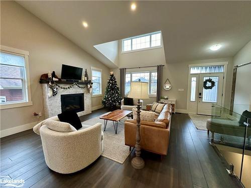 10 Woodstream Drive, Huntsville, ON - Indoor Photo Showing Living Room With Fireplace