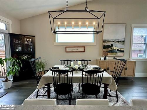 10 Woodstream Drive, Huntsville, ON - Indoor Photo Showing Dining Room