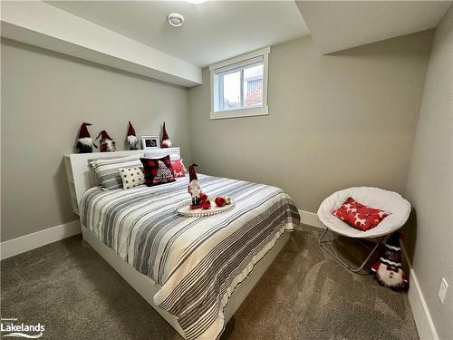 10 Woodstream Drive, Huntsville, ON - Indoor Photo Showing Bedroom