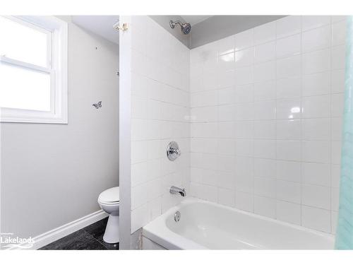 555 Champlain Road, Tiny, ON - Indoor Photo Showing Bathroom