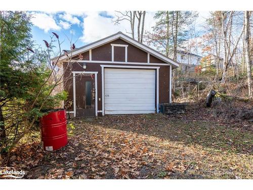 646 Muskoka 3 Road N, Huntsville, ON - Outdoor