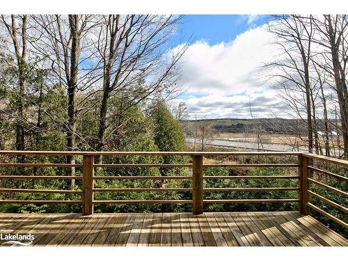 124 Woodford Crescent, Sydenham Twp, ON - Outdoor With View