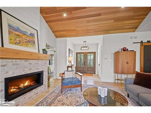 382357 Concession 17 Road, Georgian Bluffs, ON - Indoor Photo Showing Living Room With Fireplace