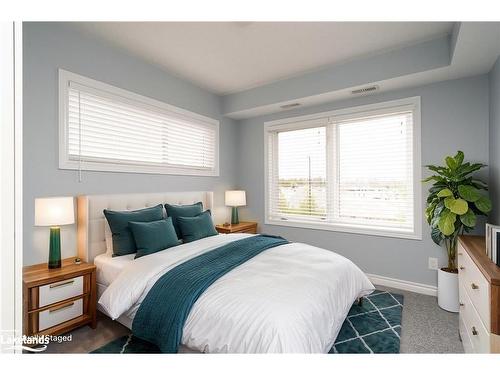 201-10 Brandy Lane Drive, Collingwood, ON - Indoor Photo Showing Bedroom