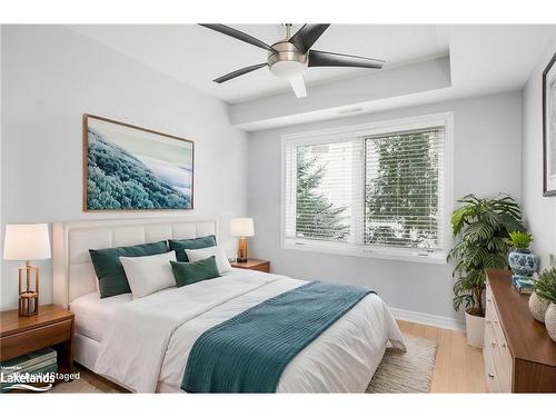 201-10 Brandy Lane Drive, Collingwood, ON - Indoor Photo Showing Bedroom