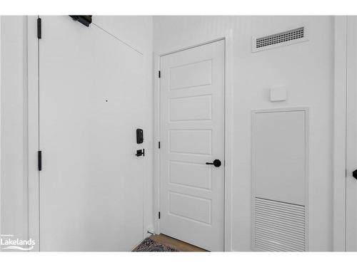 349-415 Sea Ray Avenue, Innisfil, ON - Indoor Photo Showing Other Room