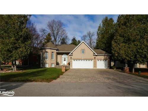 26 Fairway Crescent, Wasaga Beach, ON - Outdoor With Facade