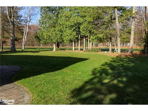 26 Fairway Crescent, Wasaga Beach, ON - Outdoor