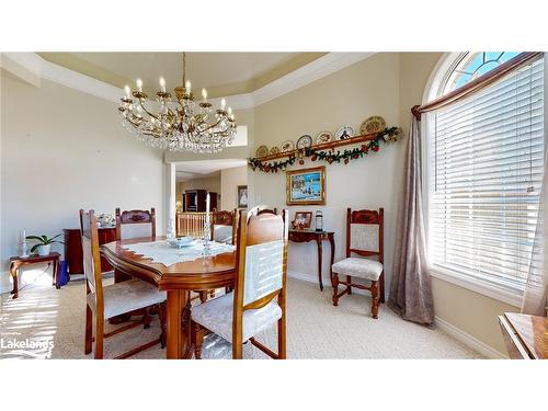 26 Fairway Crescent, Wasaga Beach, ON - Indoor Photo Showing Dining Room