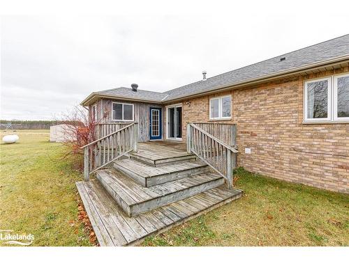 4228 Hogback Road, Glencairn, ON - Outdoor With Deck Patio Veranda With Exterior