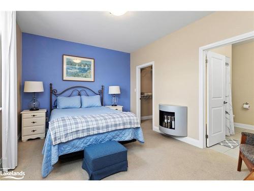 302-20 C Silver Birch Court, Parry Sound, ON - Indoor Photo Showing Bedroom