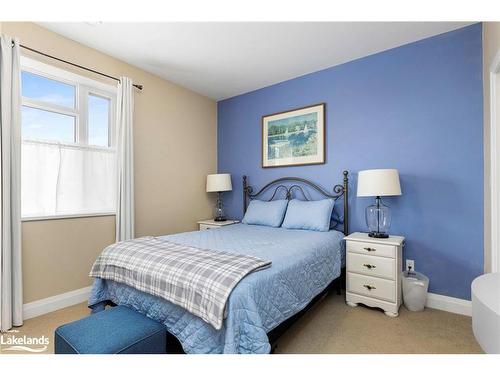 302-20 C Silver Birch Court, Parry Sound, ON - Indoor Photo Showing Bedroom