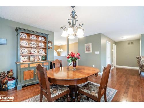 16 St Amant Road, Penetanguishene, ON - Indoor Photo Showing Dining Room