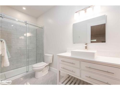 3 Edgar Street, Sundridge, ON - Indoor Photo Showing Bathroom