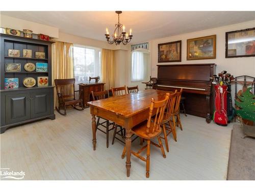 67 Maple Street, Victoria Harbour, ON - Indoor Photo Showing Dining Room