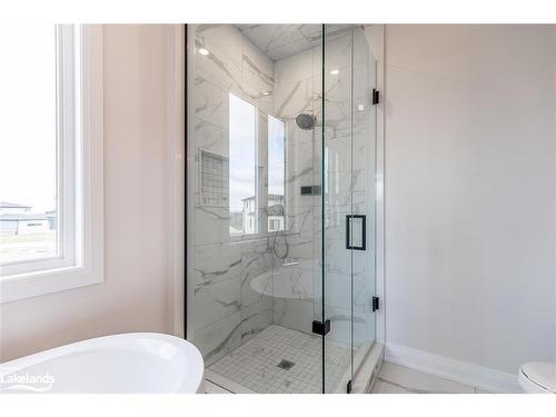 183 West Ridge Drive, Thornbury, ON - Indoor Photo Showing Bathroom