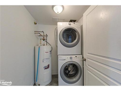 208-2 Cove Court, Collingwood, ON - Indoor Photo Showing Laundry Room