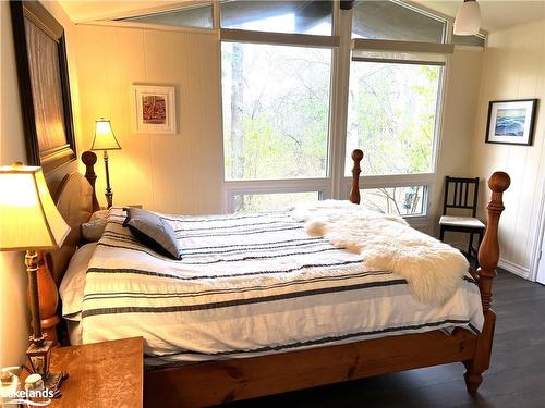 116 Castleview Road, The Blue Mountains, ON - Indoor Photo Showing Bedroom