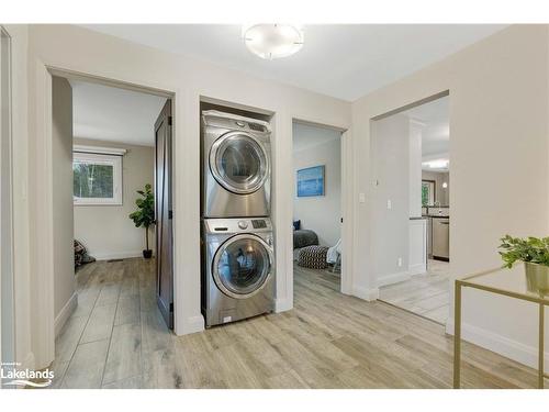 2983 Whelan Way, Washago, ON - Indoor Photo Showing Laundry Room