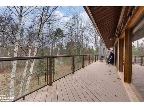 2983 Whelan Way, Washago, ON - Outdoor With Exterior