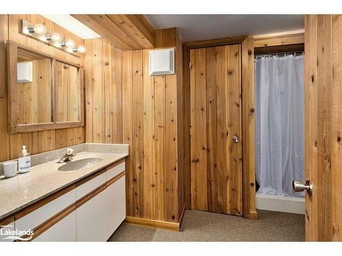 4-242 Arrowhead Road, The Blue Mountains, ON - Indoor Photo Showing Bathroom