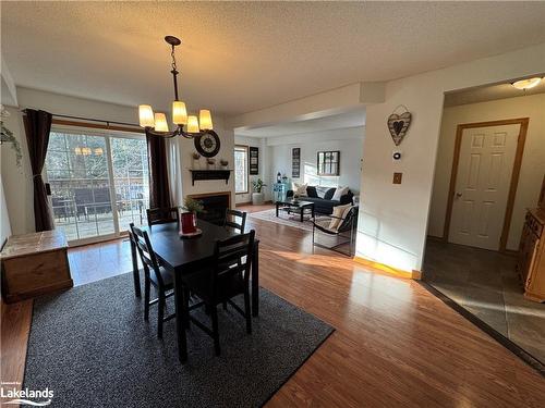 20 Liza Crescent, Bracebridge, ON - Indoor Photo Showing Dining Room