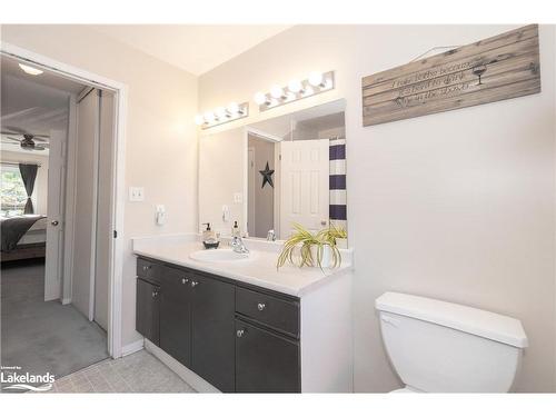 20 Liza Crescent, Bracebridge, ON - Indoor Photo Showing Bathroom