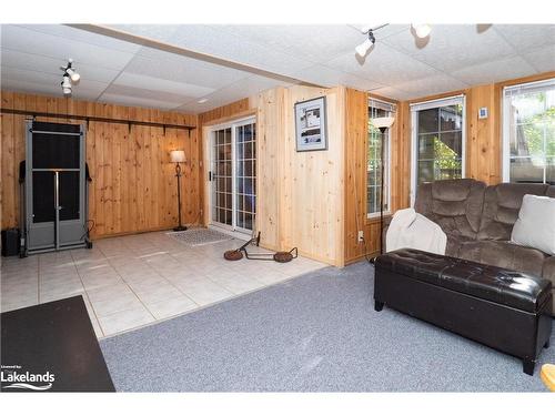 20 Liza Crescent, Bracebridge, ON - Indoor