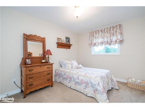 167 Luckport Crescent, Midland, ON - Indoor Photo Showing Bedroom