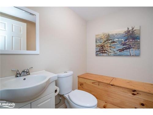 167 Luckport Crescent, Midland, ON - Indoor Photo Showing Bathroom