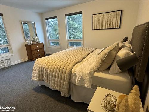 1 Georgian Manor Drive, Collingwood, ON - Indoor Photo Showing Bedroom