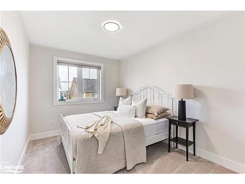 120 Sycamore Street, The Blue Mountains, ON - Indoor Photo Showing Bedroom