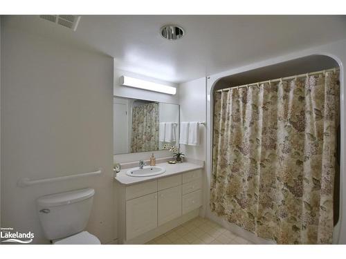 109-49 Raglan Street, Collingwood, ON - Indoor Photo Showing Bathroom