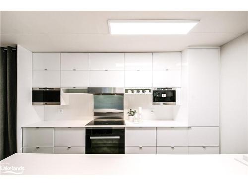 50-19 Dawson Drive, Collingwood, ON - Indoor Photo Showing Kitchen