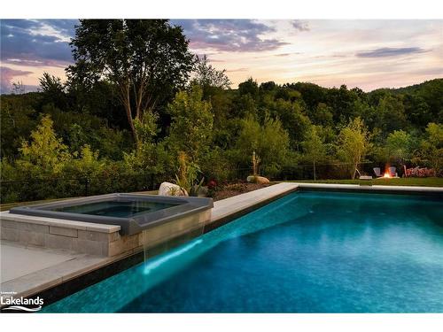 104 Grindelwald Court, The Blue Mountains, ON - Outdoor With In Ground Pool