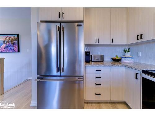 1 Bianca Crescent, Wasaga Beach, ON - Indoor Photo Showing Kitchen