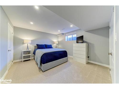 1 Bianca Crescent, Wasaga Beach, ON - Indoor Photo Showing Bedroom