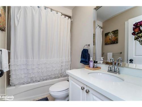 54 Asselin Drive, Tiny, ON - Indoor Photo Showing Bathroom