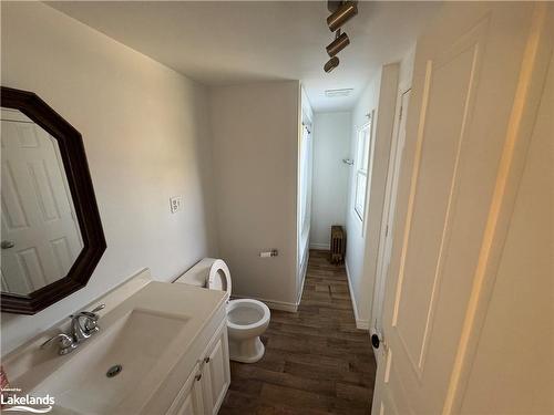 374 Sykes Street S, Meaford, ON - Indoor Photo Showing Bathroom