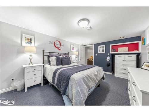 261 Castle Road, Midland, ON - Indoor Photo Showing Bedroom