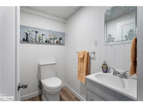 20 Colwill Drive, Elliot Lake, ON - Indoor Photo Showing Bathroom