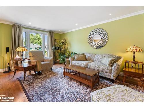 20 Colwill Drive, Elliot Lake, ON - Indoor Photo Showing Living Room