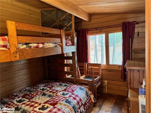 71 Earls Road, Mactier, ON - Indoor Photo Showing Bedroom