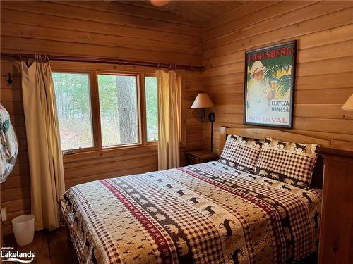 71 Earls Road, Mactier, ON - Indoor Photo Showing Bedroom