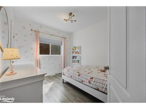 96 Bellisle Road, Penetanguishene, ON - Indoor Photo Showing Bedroom